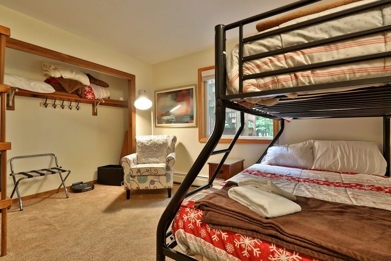 Snowdaze Gallery Image 22