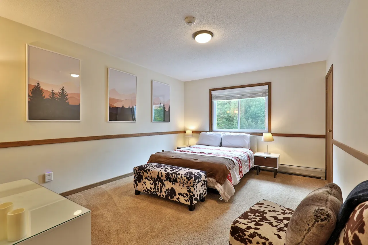 Snowdaze Interior View 4