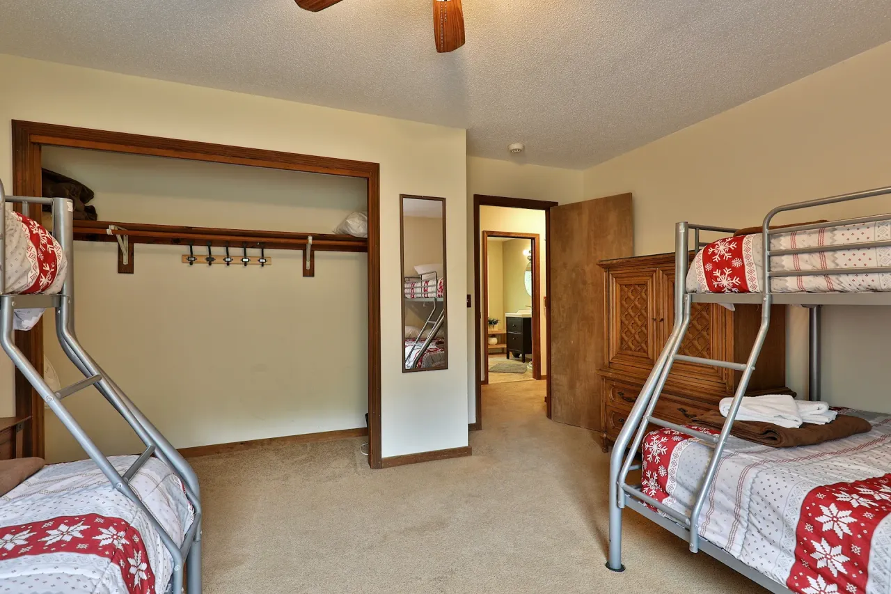 Snowdaze Gallery Image 31